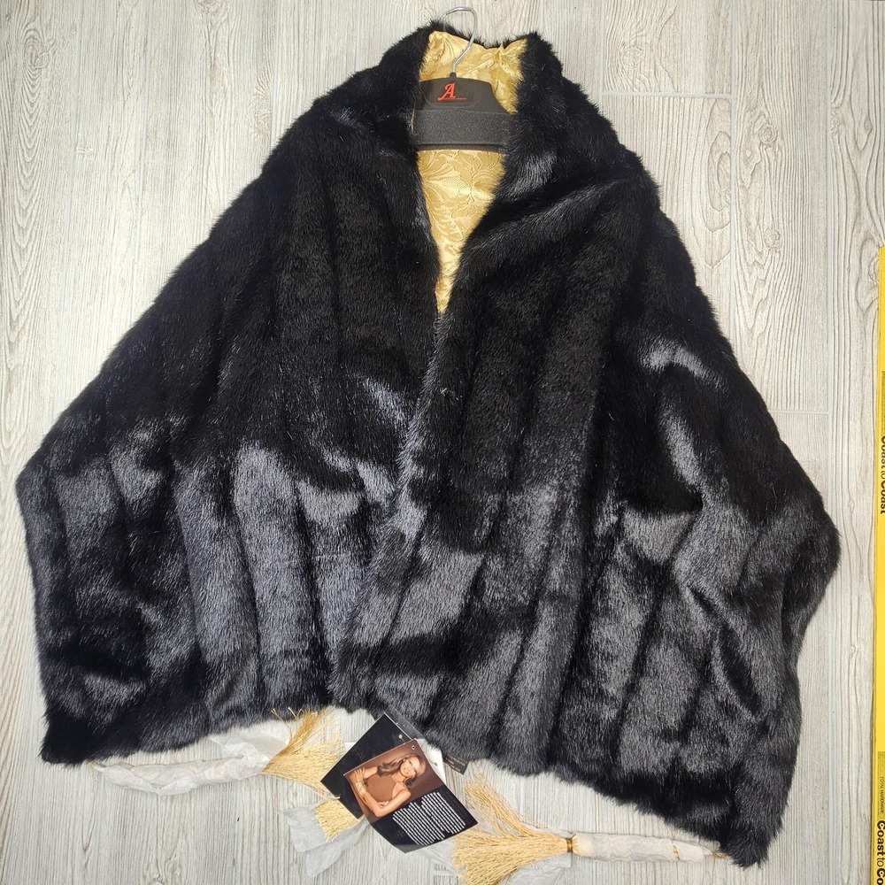 IMAN Global Chic Faux Fur Evening Wrap Womens One Size Brocade Shawl New